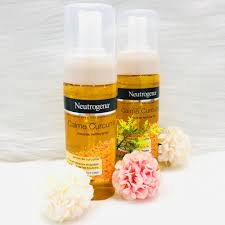 Sữa Rửa Mặt Neutrogena Calme Curcuma Tạo Bọt Từ Tinh Nghệ 150ml