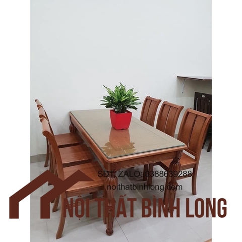 Bàn ăn gỗ sồi cao cấp 2021