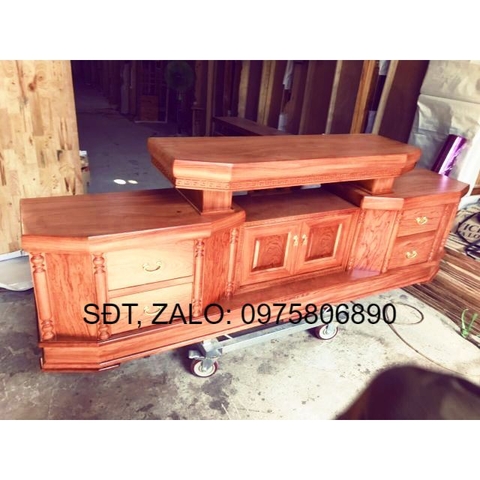 Kệ TV cắt góc (hỗ trợ phí vận chuyển toàn Hà Nội) giá đã bao gồm phí ship