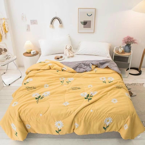 CHĂN (MỀN ) HÈ COTTON ĐŨI MỀM MÁT MẪU CÚC VÀNG
