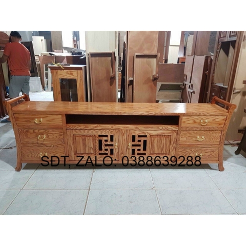 Kệ tivi gỗ sồi 2m2 giá thật