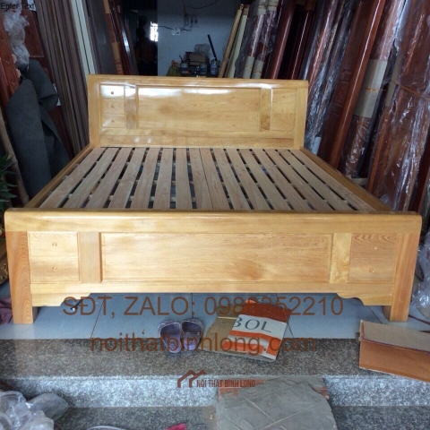 Ghế góc sồi Nga tựa đục tranh