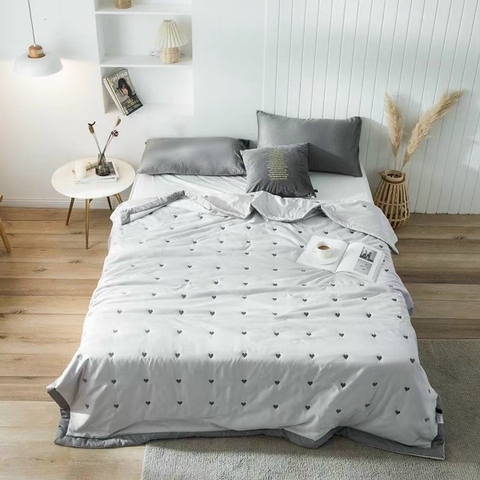 CHĂN ( MỀN) HÈ LỤA TENCEL 2MX2M2 MỀM -MỊN-MÁT MẪU TIM NHẠT