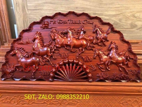 Tranh quạt gỗ, tranh điêu khắc gỗ Mã đáo thành công gỗ hương Kích thước 100cm x 50cm x 4cm
