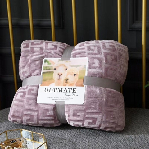 CHĂN LÔNG CỪU ULTIMATE HỌA TIẾT CHỮ VẠN 2MX2M2 - HỒNG