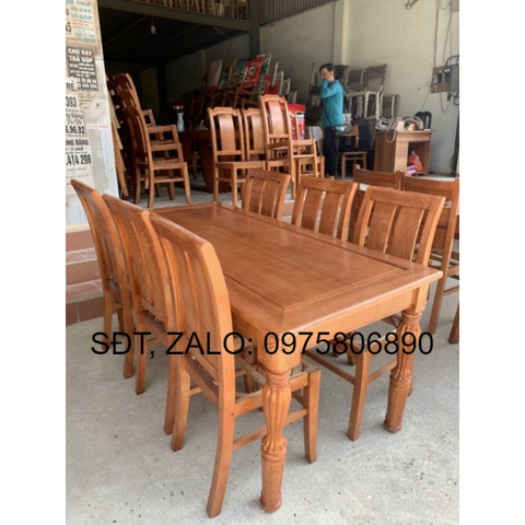 bàn ăn gỗ tự nhiên. giá đã bao gồm phí ship