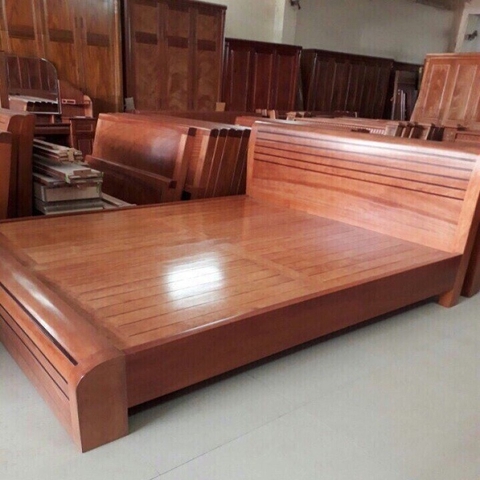 Giường ngủ xoan đào chân cuốn rát phản