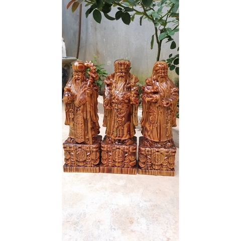 Tượng tam đa gỗ huyết long cao 20cm