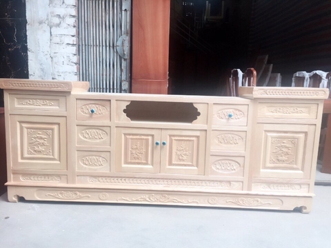 Kệ tivi gỗ sồi Nga 2m4