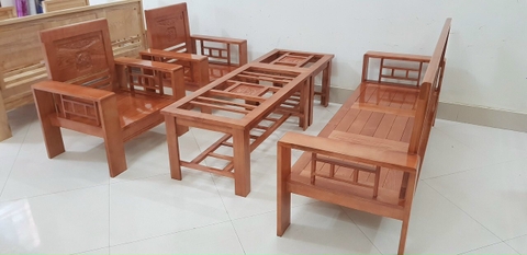 Bộ bàn ghế gỗ pơmu
