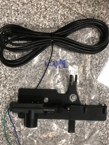 Bộ khoá sau nắp thùng Misubishi Triton