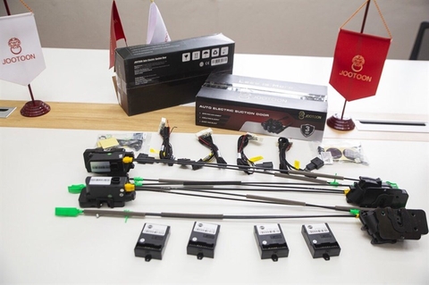 Cửa hít Jootoon Vinfast lux - khoá liền ngàm- BH 36T