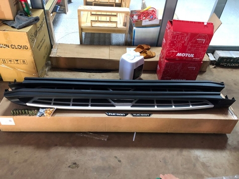 Bậc bước chân xe huynhdai Tucson 21- mẫu 1 mobis