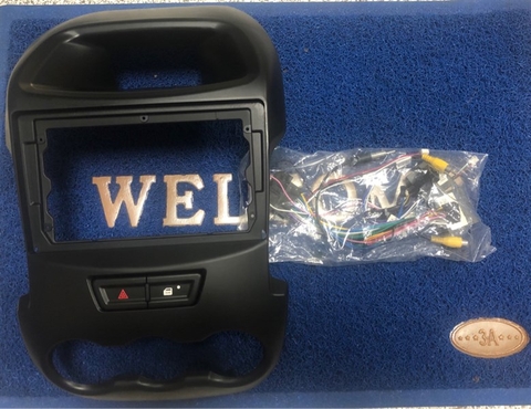 Khung dưỡng DVD Ford Ranger 2012