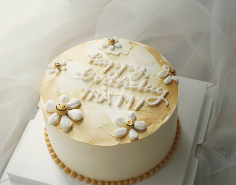 Bánh sinh nhật nữ 03