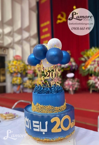 Bánh 2 tầng kỉ niệm 20 năm thời sự VTV