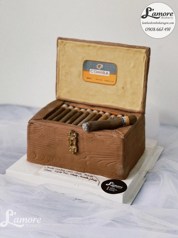 Bánh kem cigar tặng sếp VIP