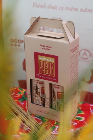 Nước mắm NTĐ vàng hộp