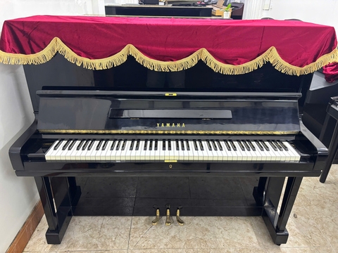 Piano cơ YAMAHA U3E