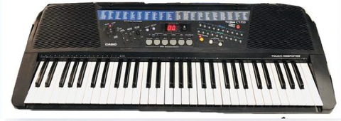 Organ casio CT 700