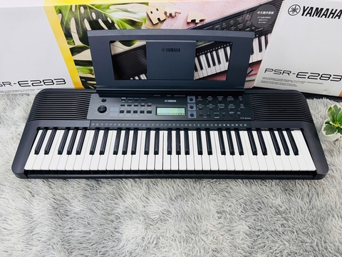 Organ Yamaha PSR-E283