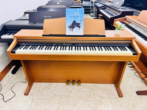Piano điện Roland HP103