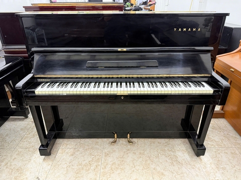 Piano cơ Yamaha U1D