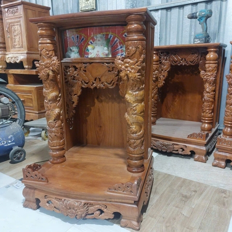 Bàn thờ ổng địa