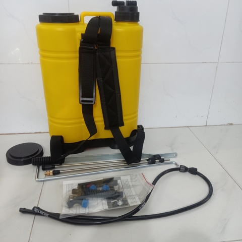 Bình xịt tưới cây Dudaco B1802- Bình phun thuốc sâu Dudaco 18l