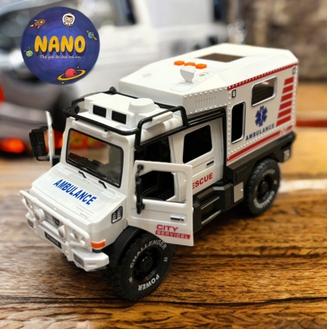 Xe cứu thương trớn đèn nhạc RJ5521A