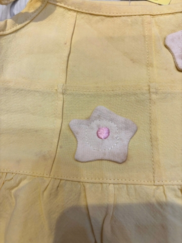 Đầm cho bé DKJS-055- Vàng -2 70%