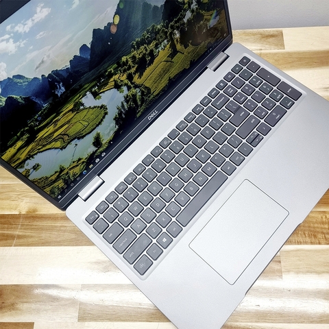 Laptop Dell Precision 3560 | Core i7-1185G7 Ram 16GB NVMe 512GB Quadro T500 15.6" FHD