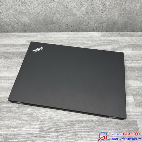 Lenovo ThinkPad P15s Gen 2 Mobile Workstation
