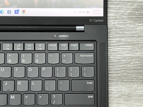 ThinkPad X1 Carbon Gen 11 ( Core i7-1370P, Ram 32GB, SSD 512GB, OLED 2.8K)