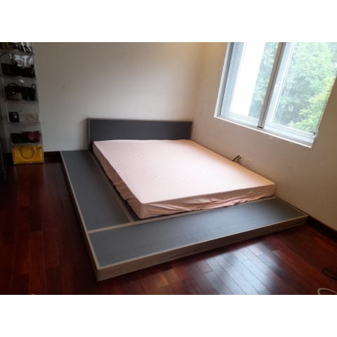 Giường ngủ bệt phối màu hiện đại thiết kế mở rộng Yapi-511
