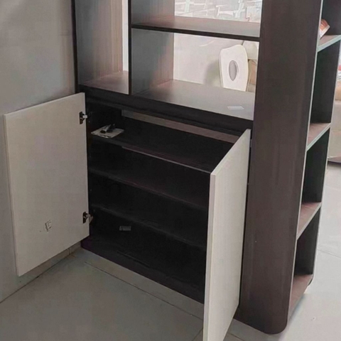 Tủ Giày Cánh Đóng Đa Năng Kèm Kệ Sách Trang Trí Phòng Khách 100x35x190cm Yapi-331