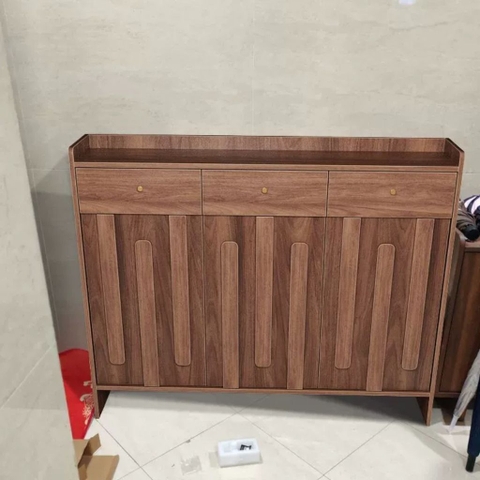Tủ Giày Gỗ Hiện Đại Kèm Ngăn Kéo Vân Gỗ Nổi Hiện Đại 140x38x110cm Yapi-338
