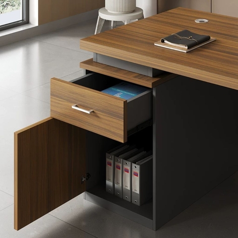 Bàn Làm Việc Lãnh Đạo Văn Phòng, Kèm Tủ Phụ Ngăn Kéo Màu Nâu Phối Đen 180x80x75cm Yapi-BLD009