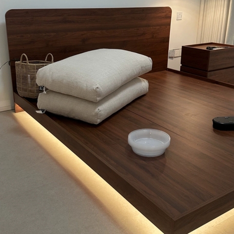 Giường Bay Có Đầu Giường Bo Cong Phong Cách Nhật Bản 1m6x2m Yapi-549