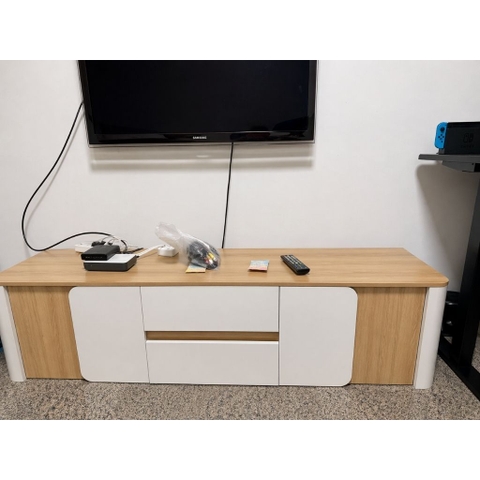 Kệ Tivi Bo Cong Cho Phòng Khách Hiện Đại 200x35x45cm Yapi-927