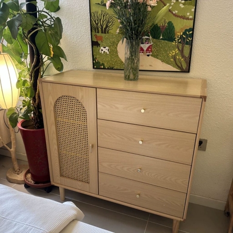 Tủ Trang Trí Cánh Mây 4 Tầng Ngăn Kéo Hiện Đại 140x40x98cm Yapi-181