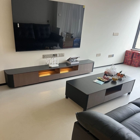 Combo Bàn Trà Và Kệ TV Bo Cong Có Đèn LED Hiện Đại Cho Phòng Khách 160x37x30cm Yapi-706