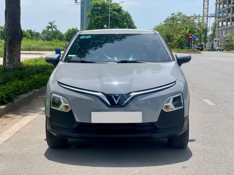 Vinfast Vf5 Plus bản mua Pin màu xám