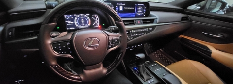 Lexus ES250 AXA10L