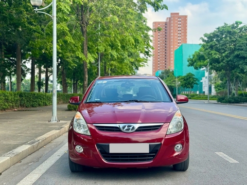 Hyundai I20 1.4AT sản xuất 2010 màu đỏ