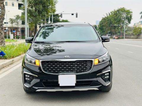 Kia Sedona 2.2 DAT Luxury 2021 màu đen