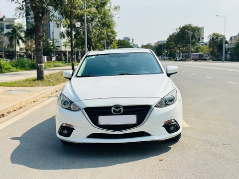 Mazda 3 1.5AT 2016 Hatchback màu trắng