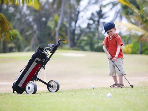 Sân golf thân thiện với trẻ em: Trải nghiệm cho cả gia đình