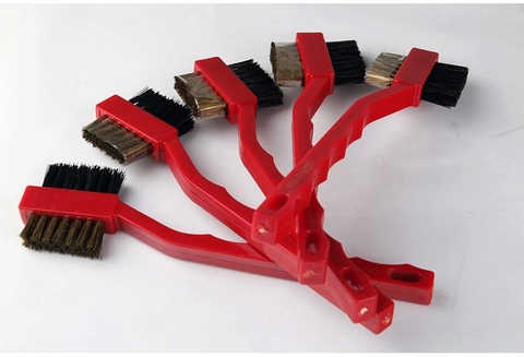 Bộ dụng cụ vệ sinh gậy golf PGM – SZ001