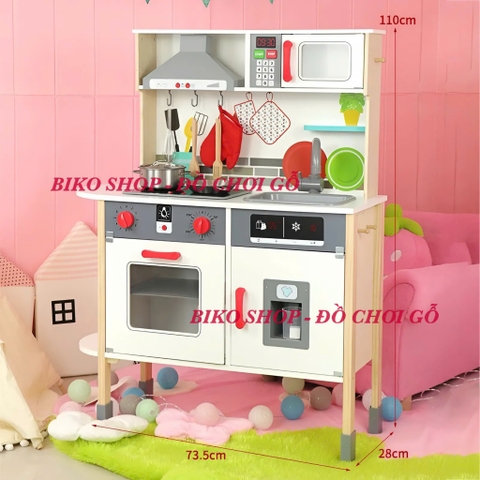 Bếp LG trắng đỏ cao 110cm có âm thanh, ánh sáng phong cách Pháp